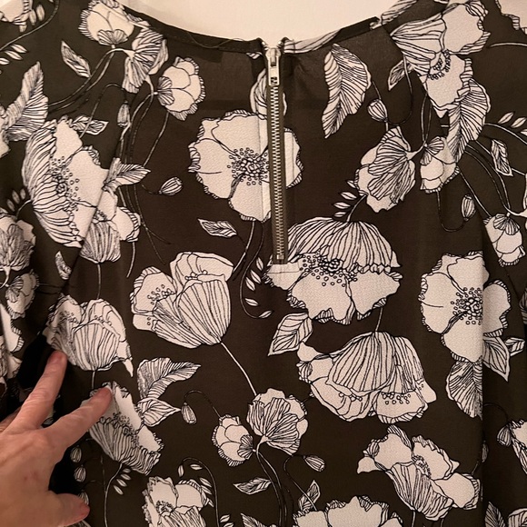 Papermoon blouse - Picture 2 of 3